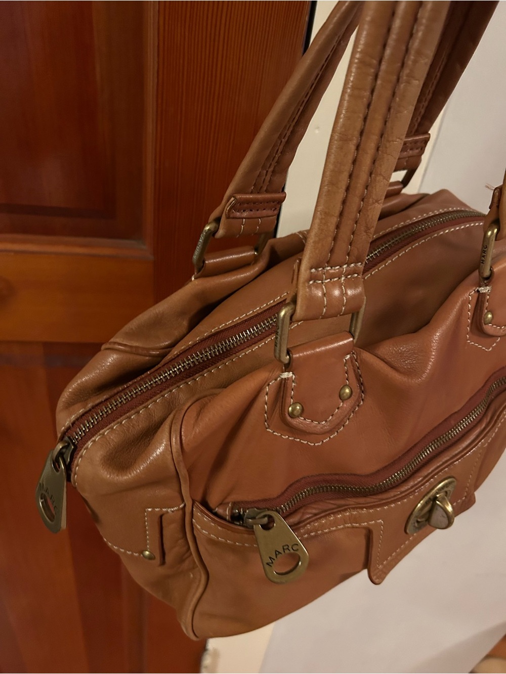 Marc Jacobs Cognac Leather Shoulder Satchel with Brass Hardware - Picture 2 of 6